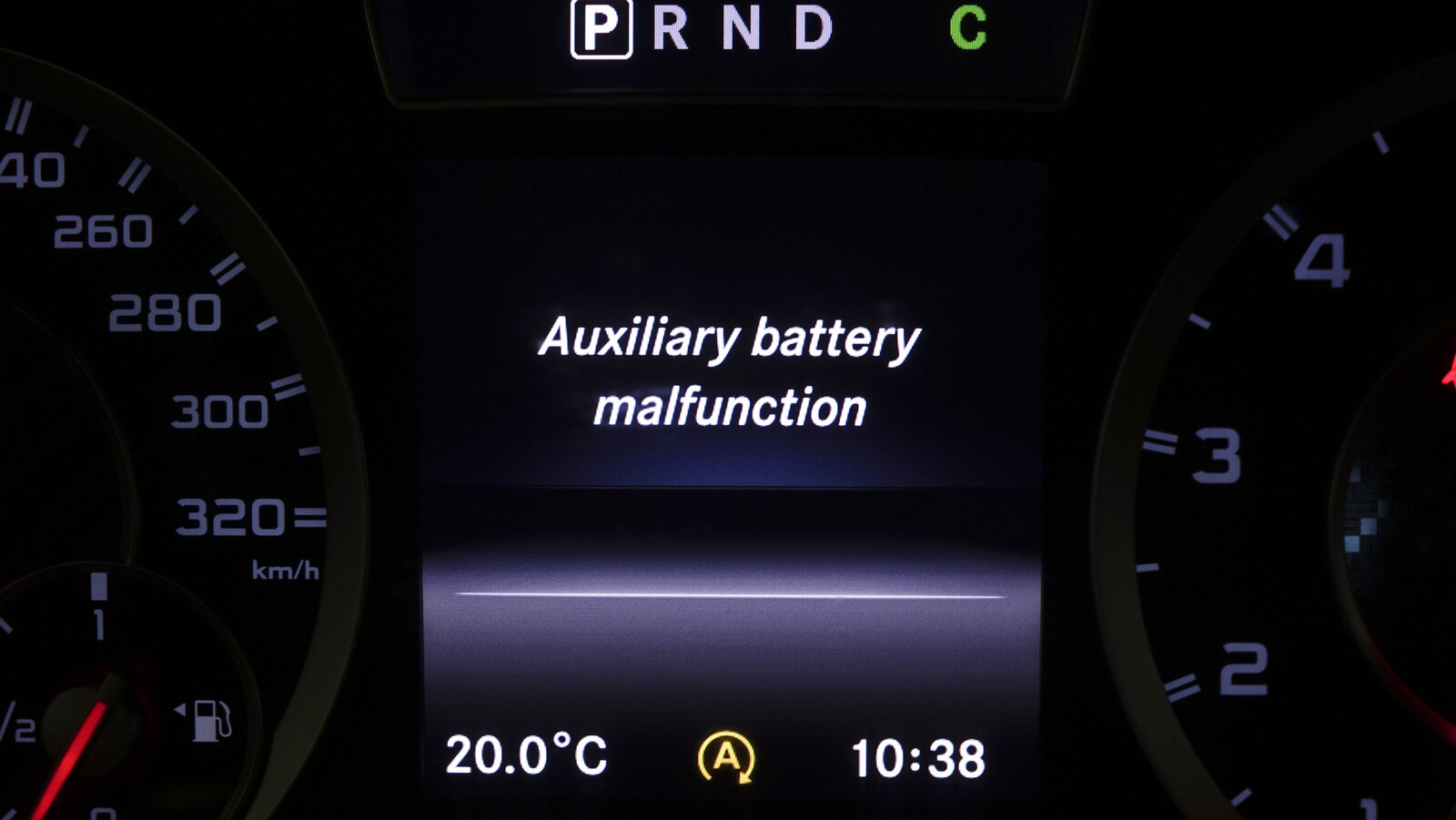 MERCEDES-BENZ A 45 AMG 2015