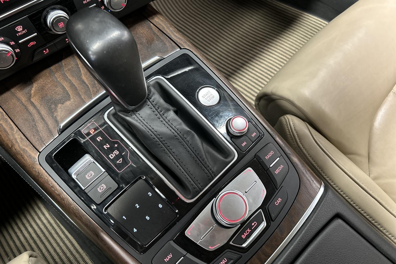 AUDI A6 allroad quattro 2015