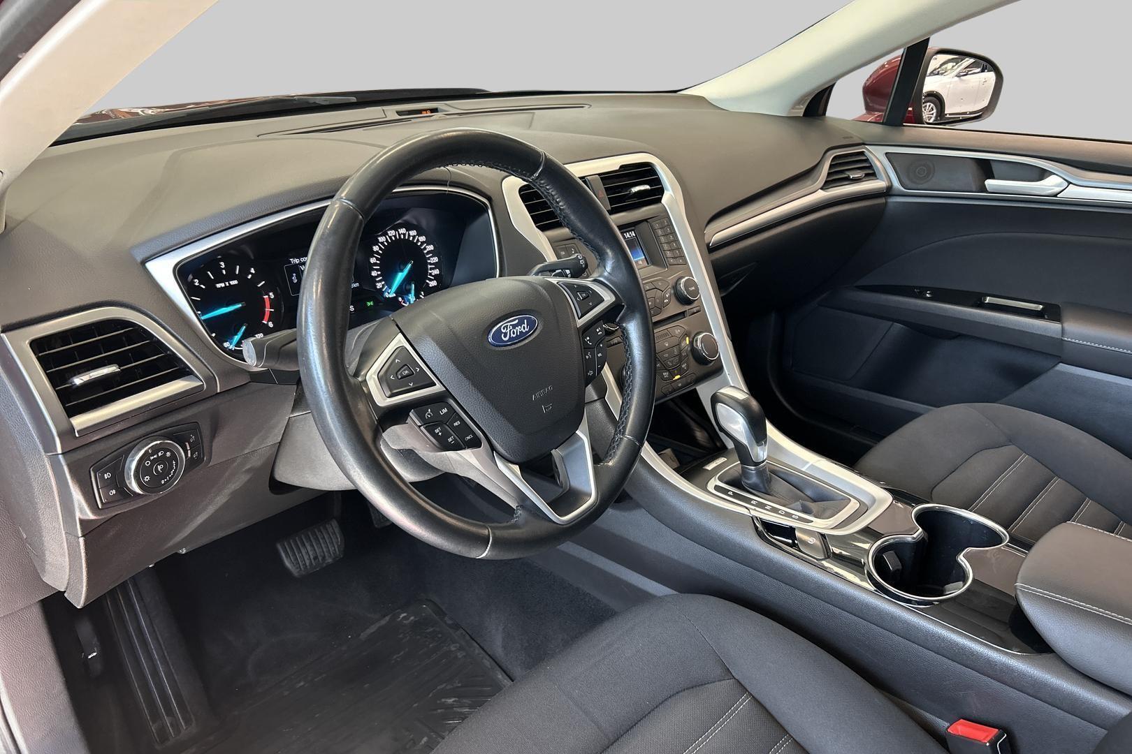 FORD Mondeo 2015