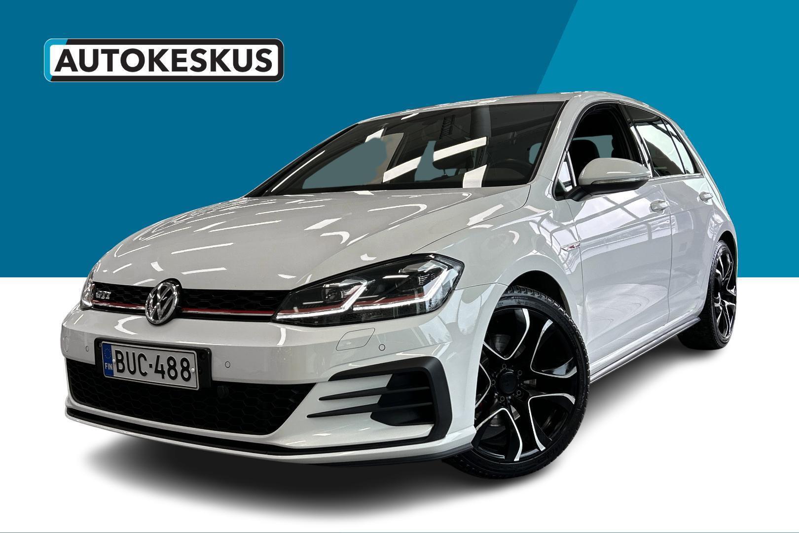 VOLKSWAGEN Golf 2017