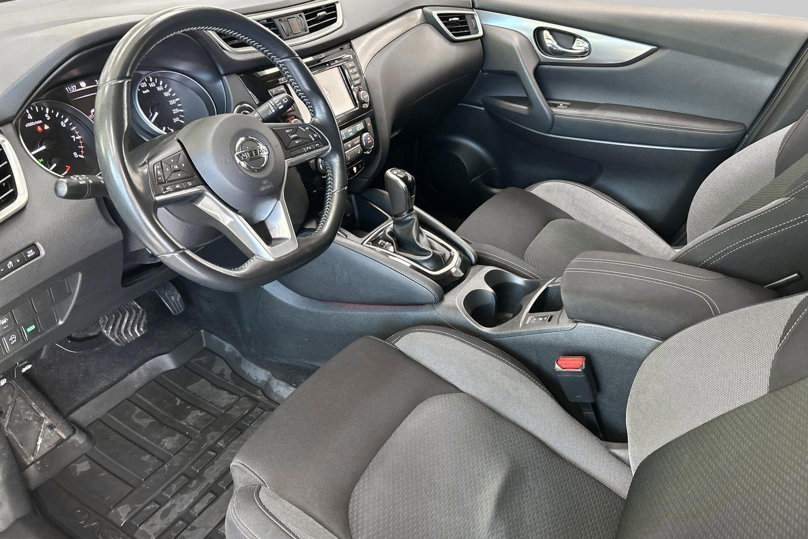 NISSAN Qashqai 2019