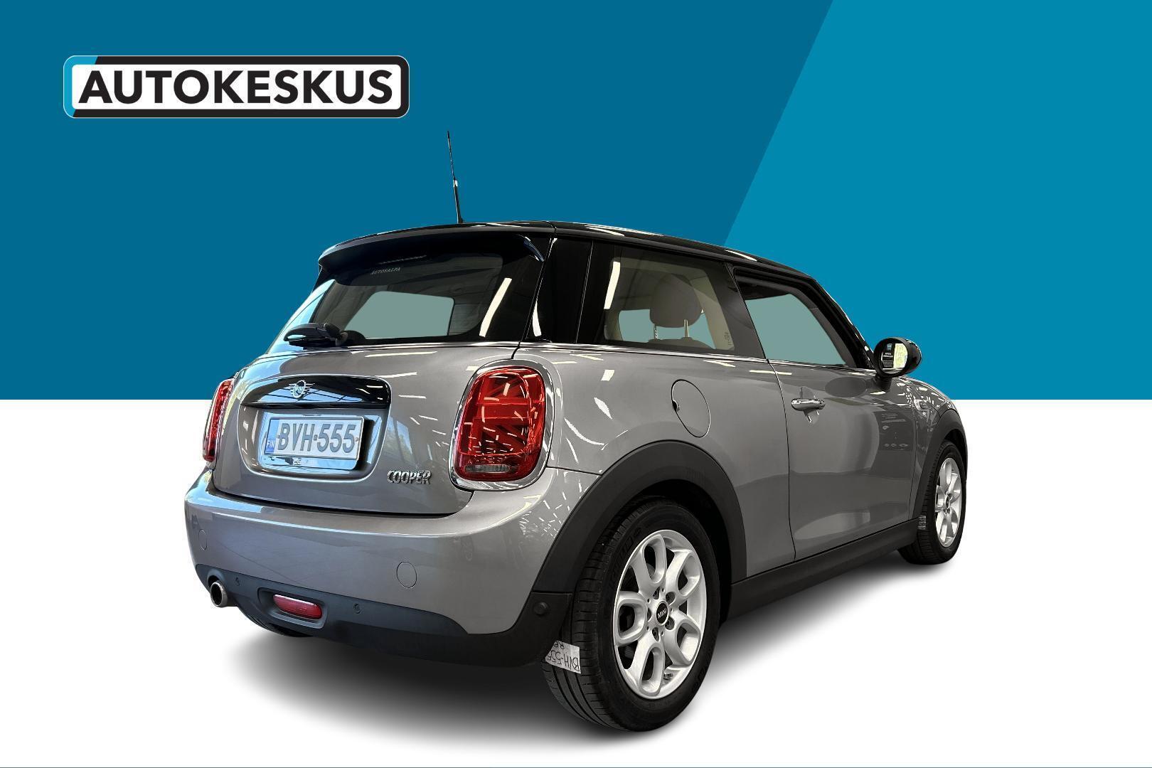 MINI Hatchback 2019
