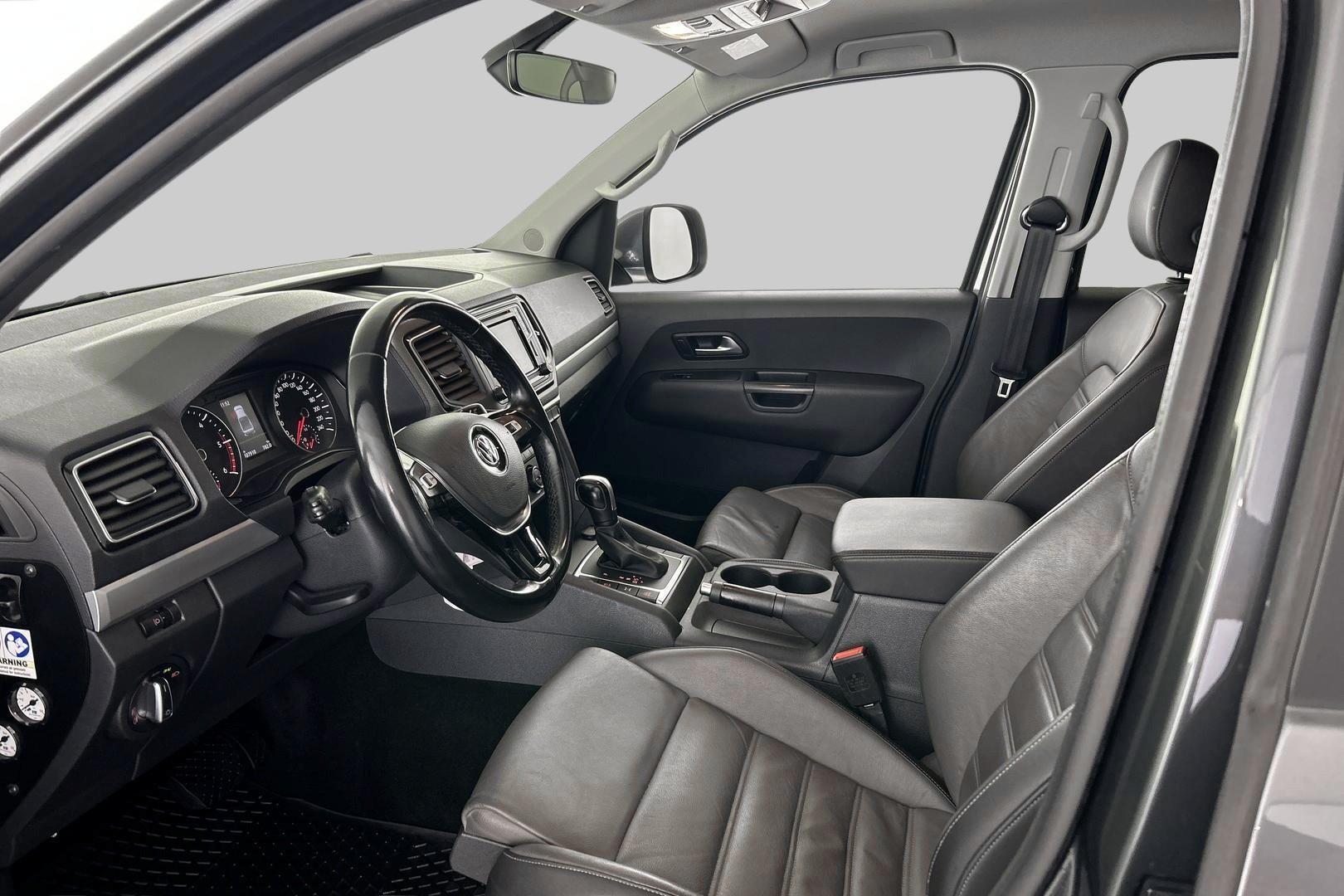 VOLKSWAGEN Amarok 2019