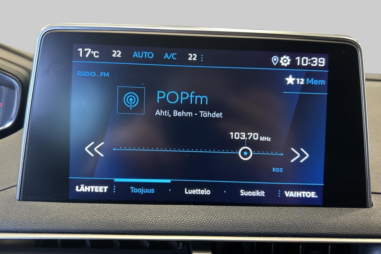 PEUGEOT 3008 2019
