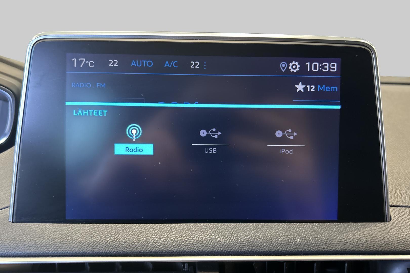 PEUGEOT 3008 2019