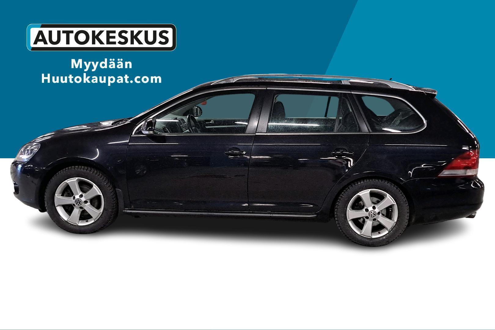 VOLKSWAGEN Golf 2010