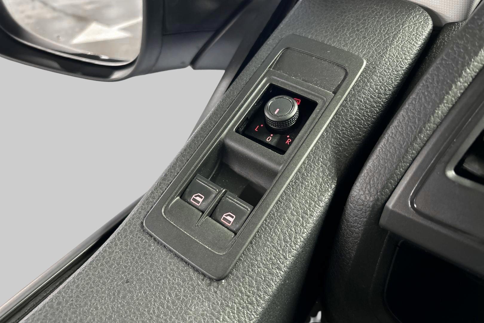 VOLKSWAGEN Transporter 2016