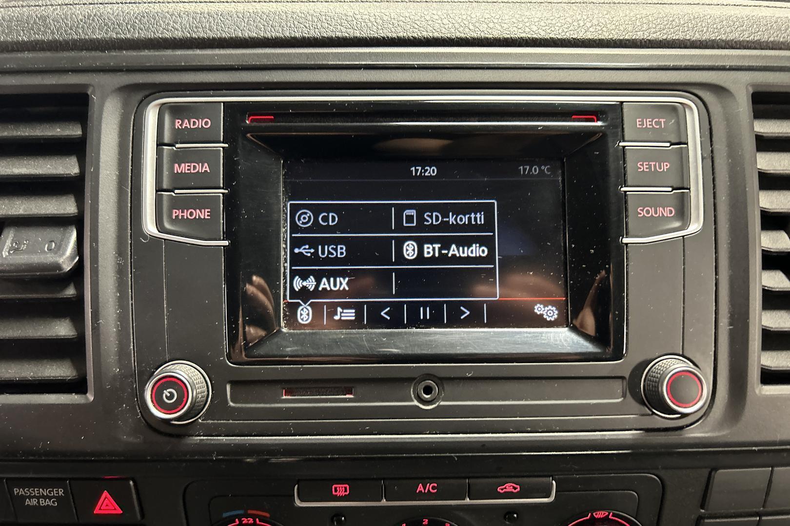 VOLKSWAGEN Transporter 2016