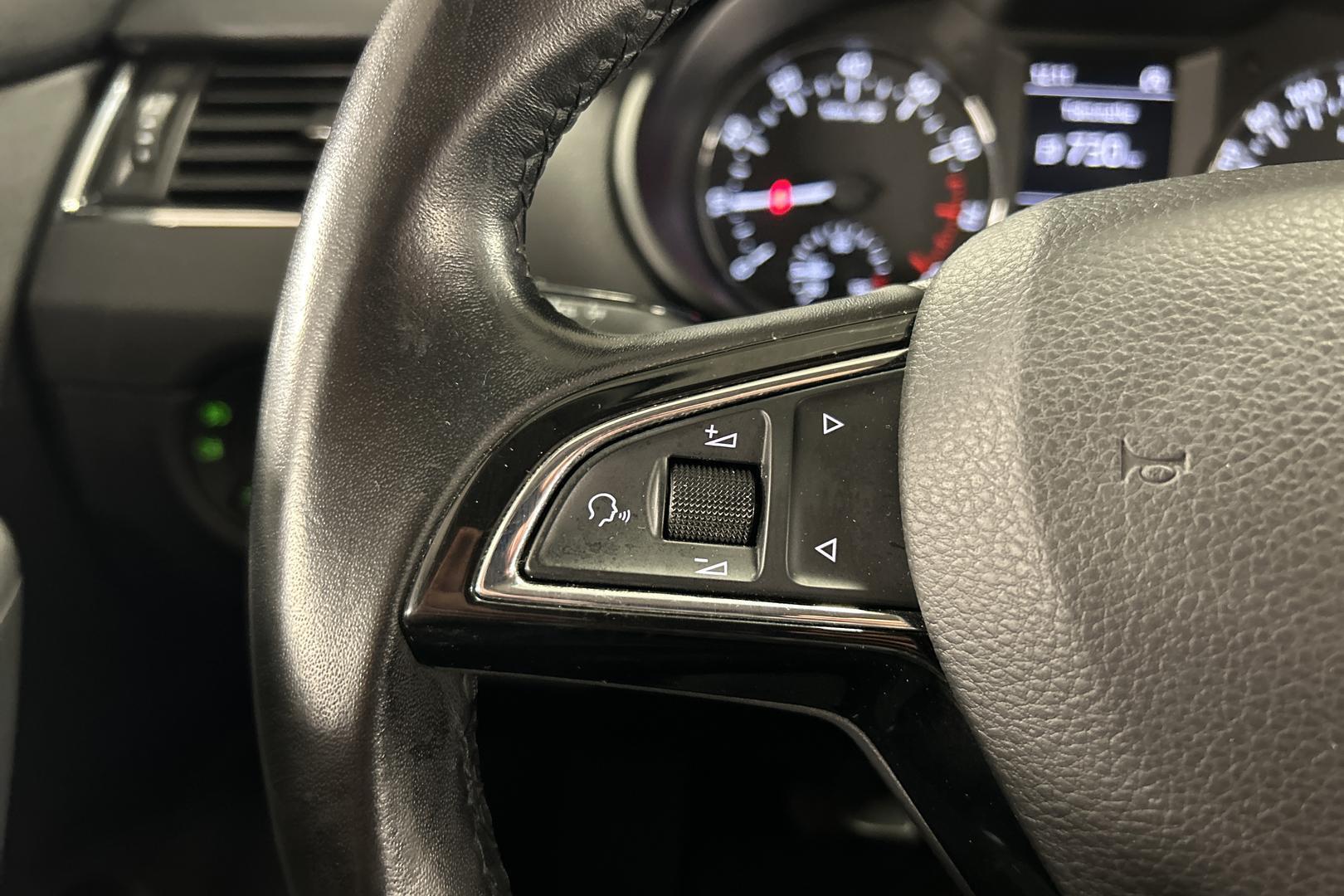 SKODA Octavia 2016