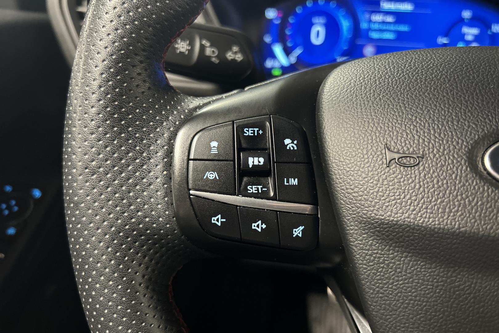 FORD Kuga 2021