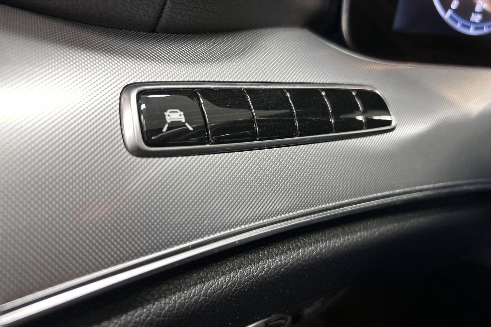 MERCEDES-BENZ E 2018