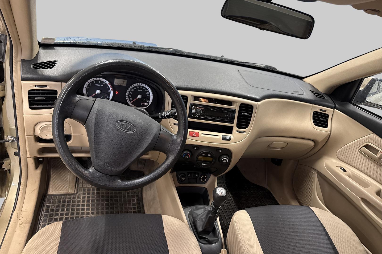 KIA Rio 2006