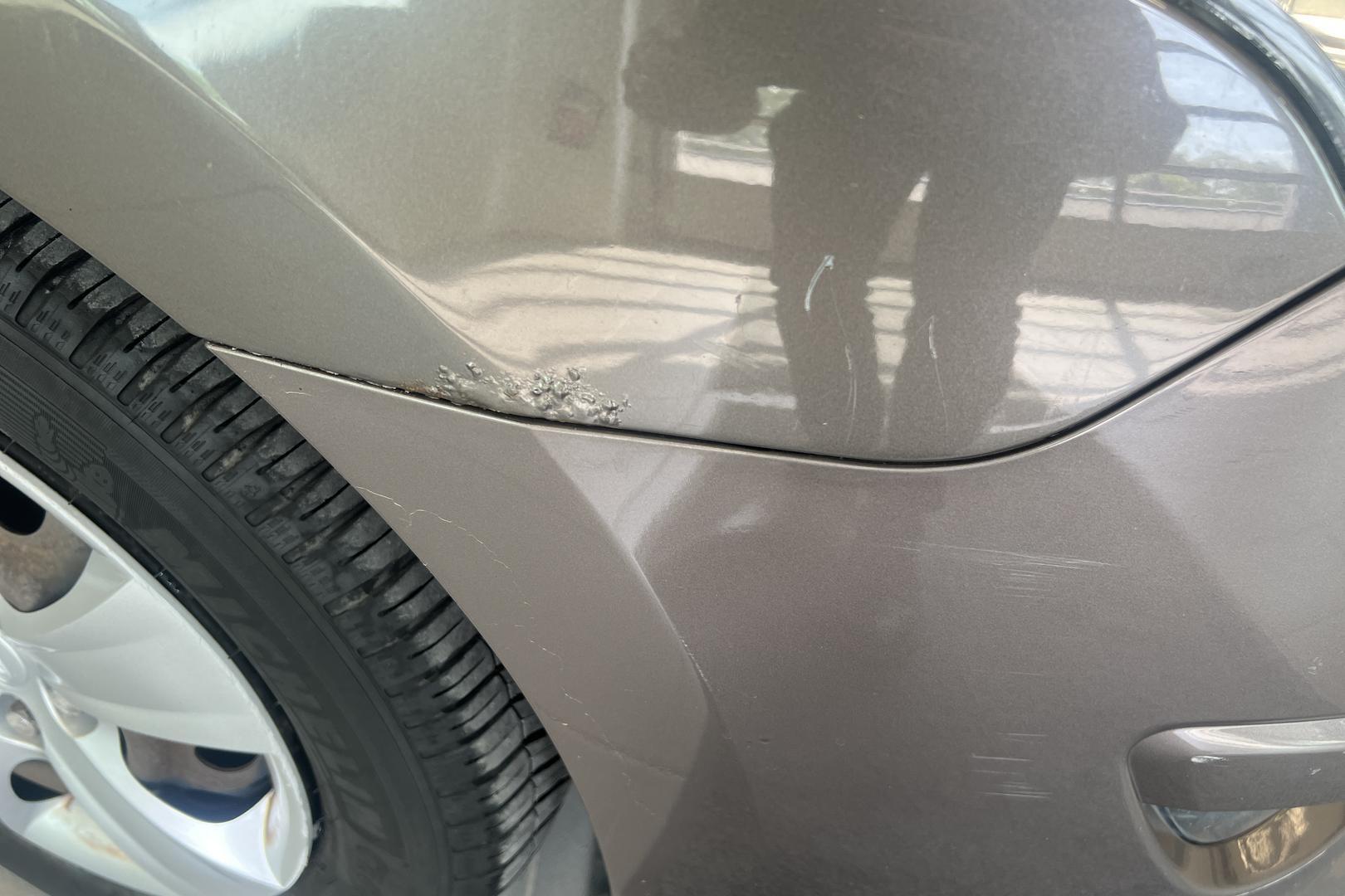 HYUNDAI i30 2011