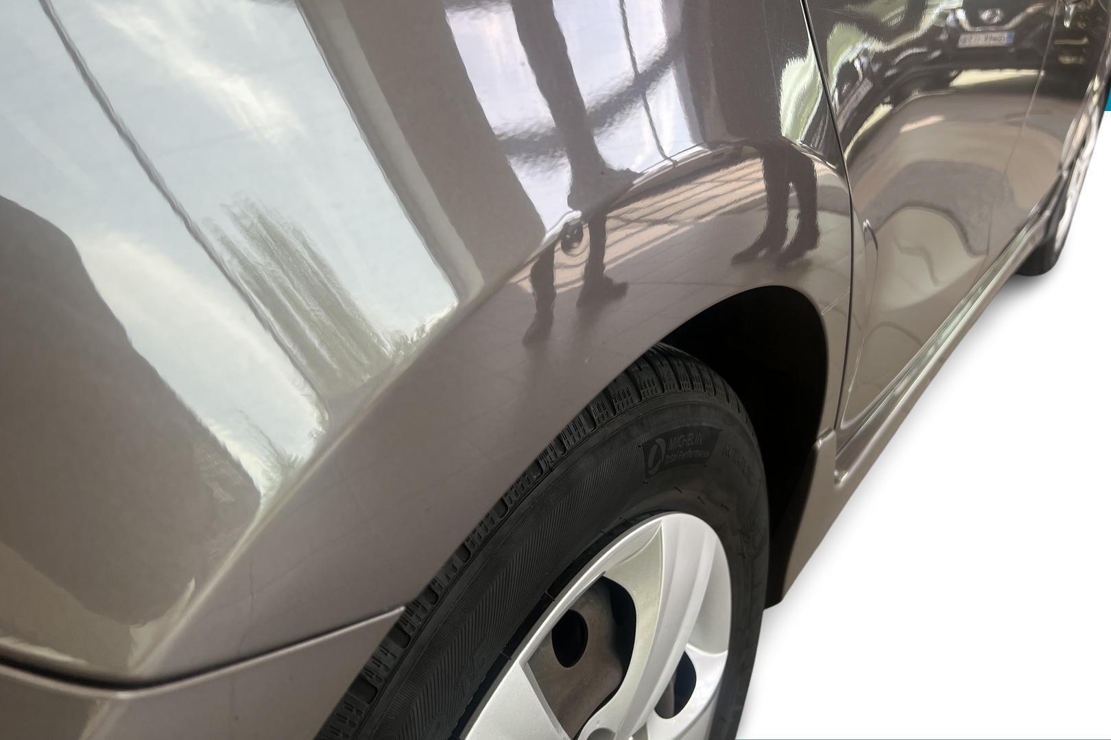 HYUNDAI i30 2011