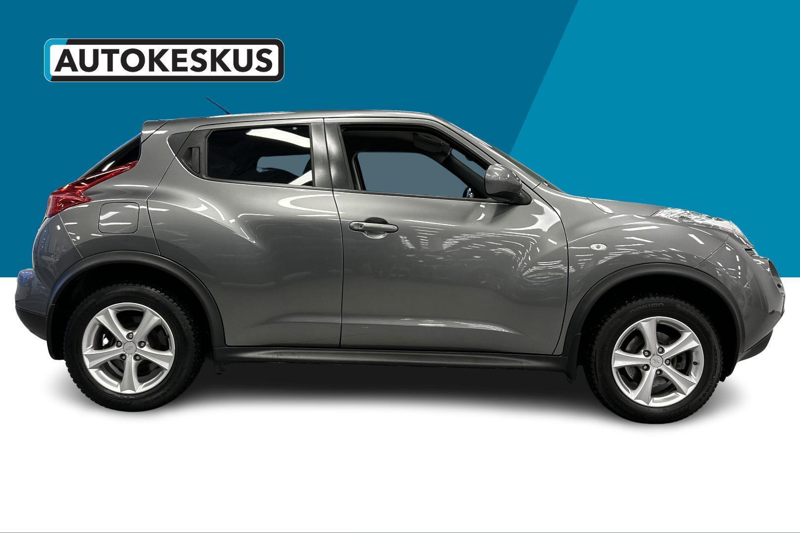 NISSAN Juke 2011