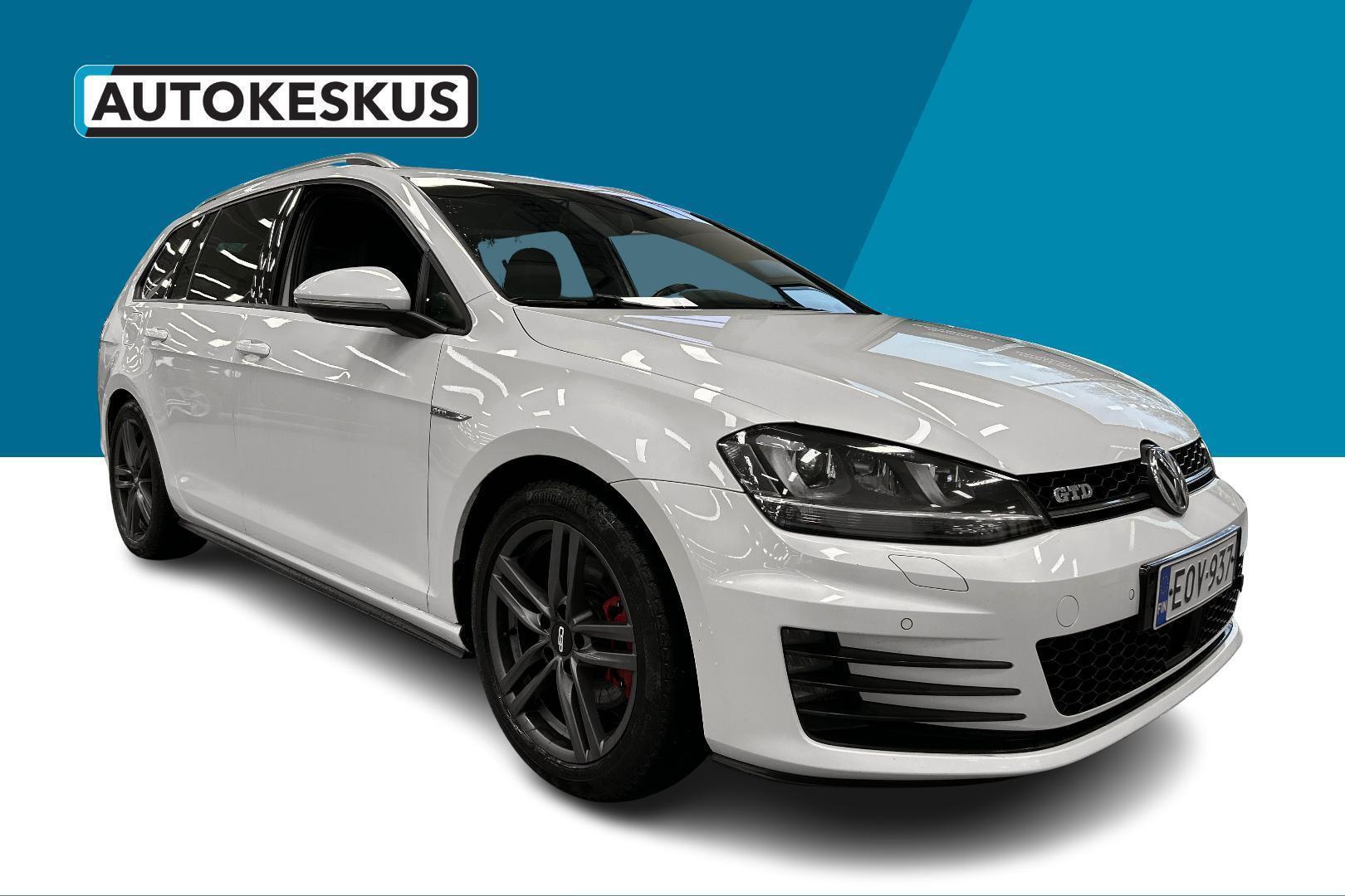 VOLKSWAGEN Golf 2015