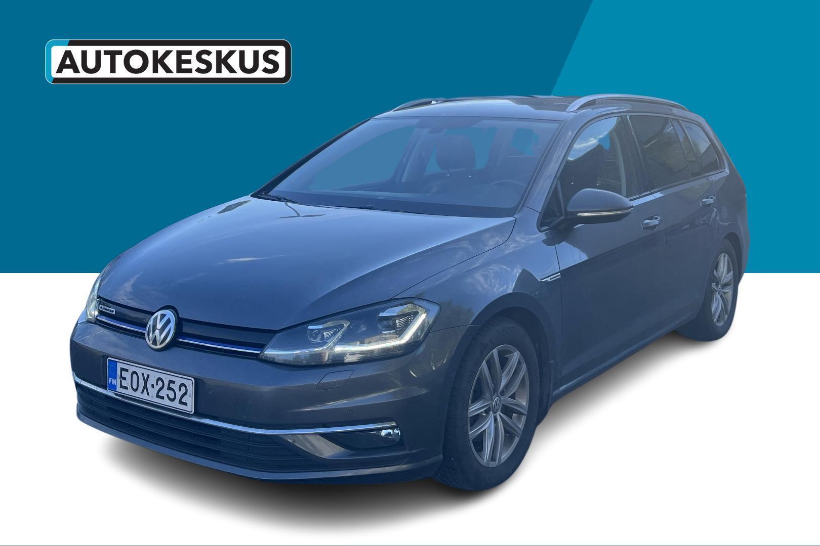 VOLKSWAGEN Golf 2018