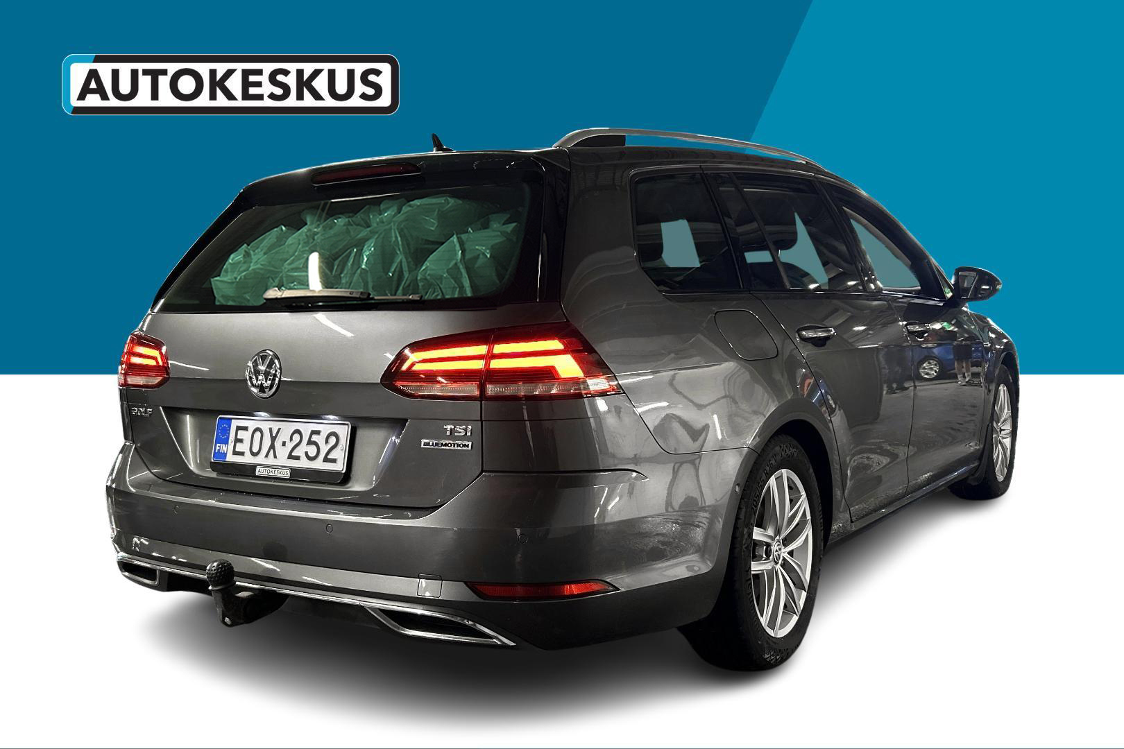 VOLKSWAGEN Golf 5