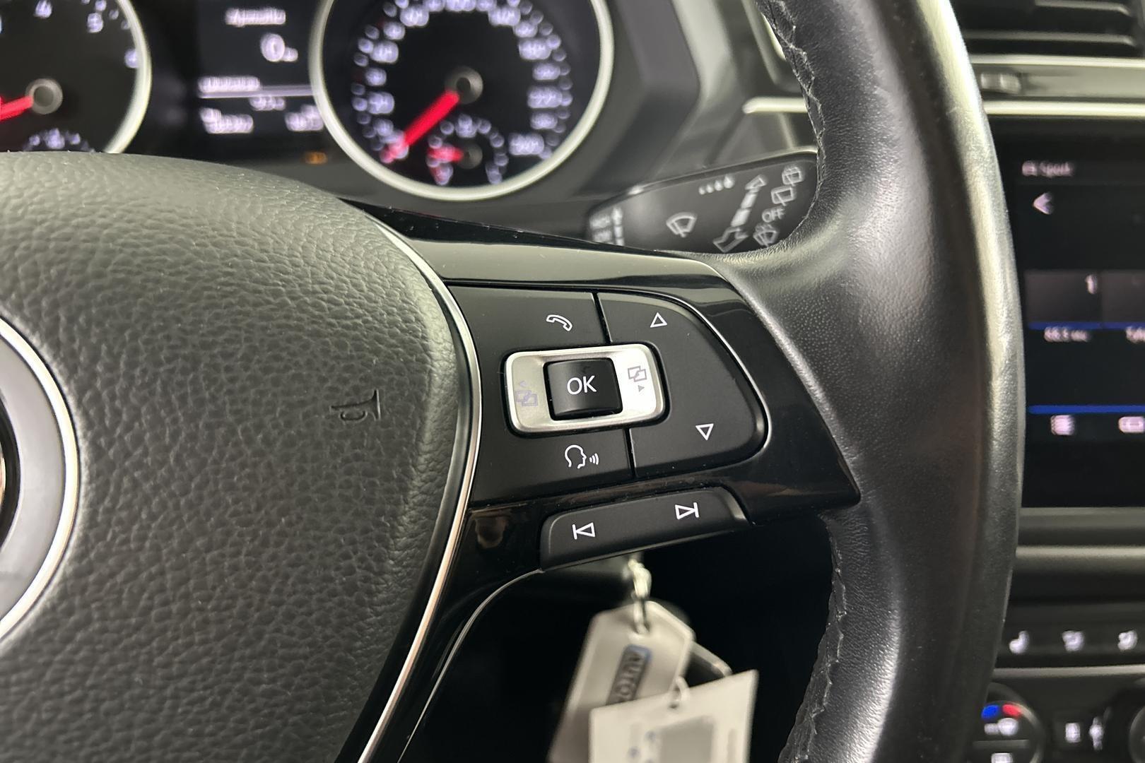 VOLKSWAGEN Tiguan 2018