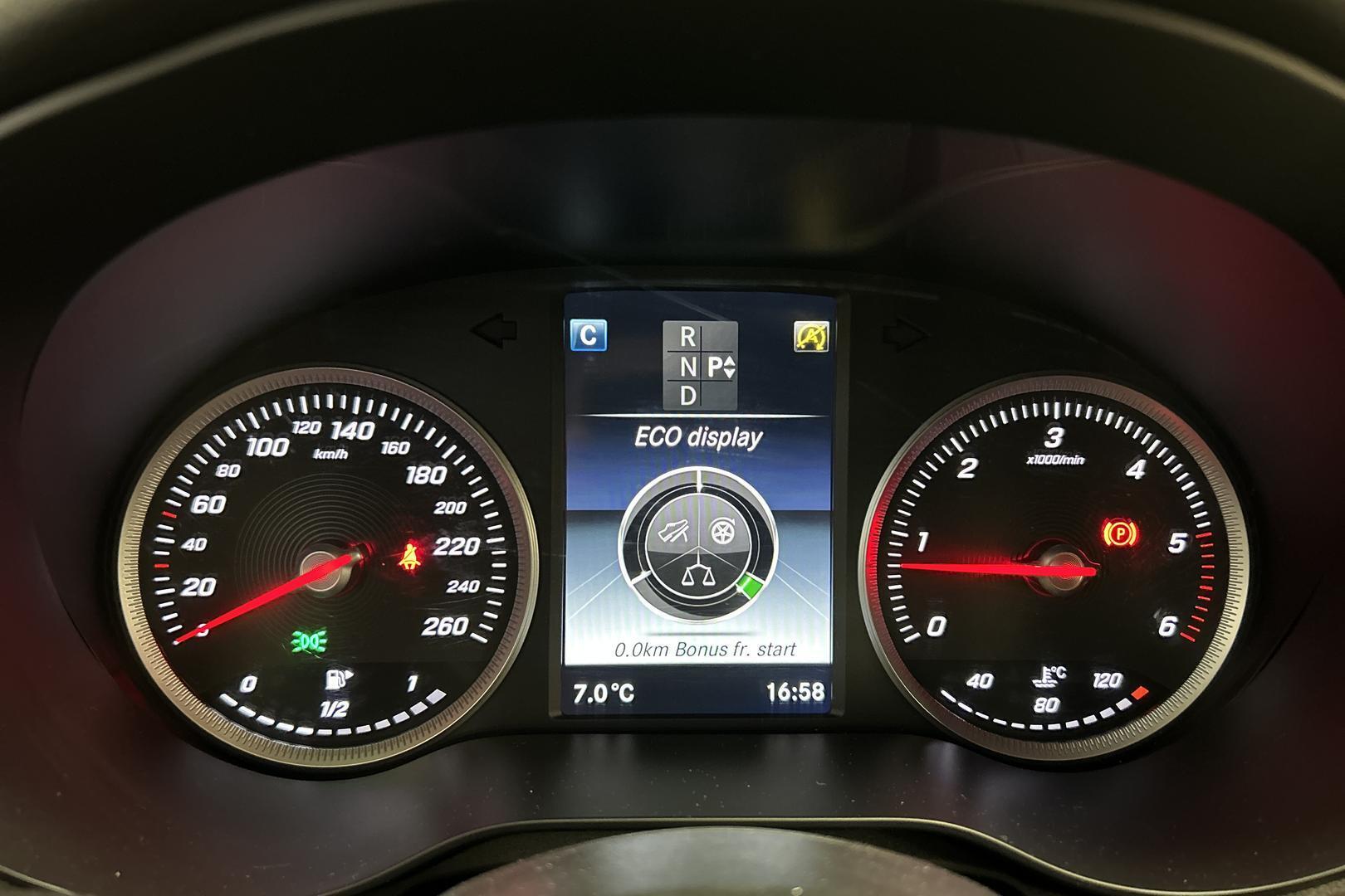 MERCEDES-BENZ C 2016