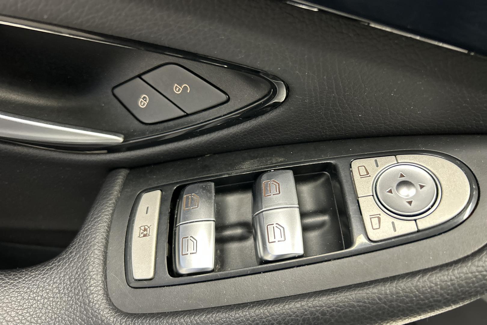 MERCEDES-BENZ C 2016