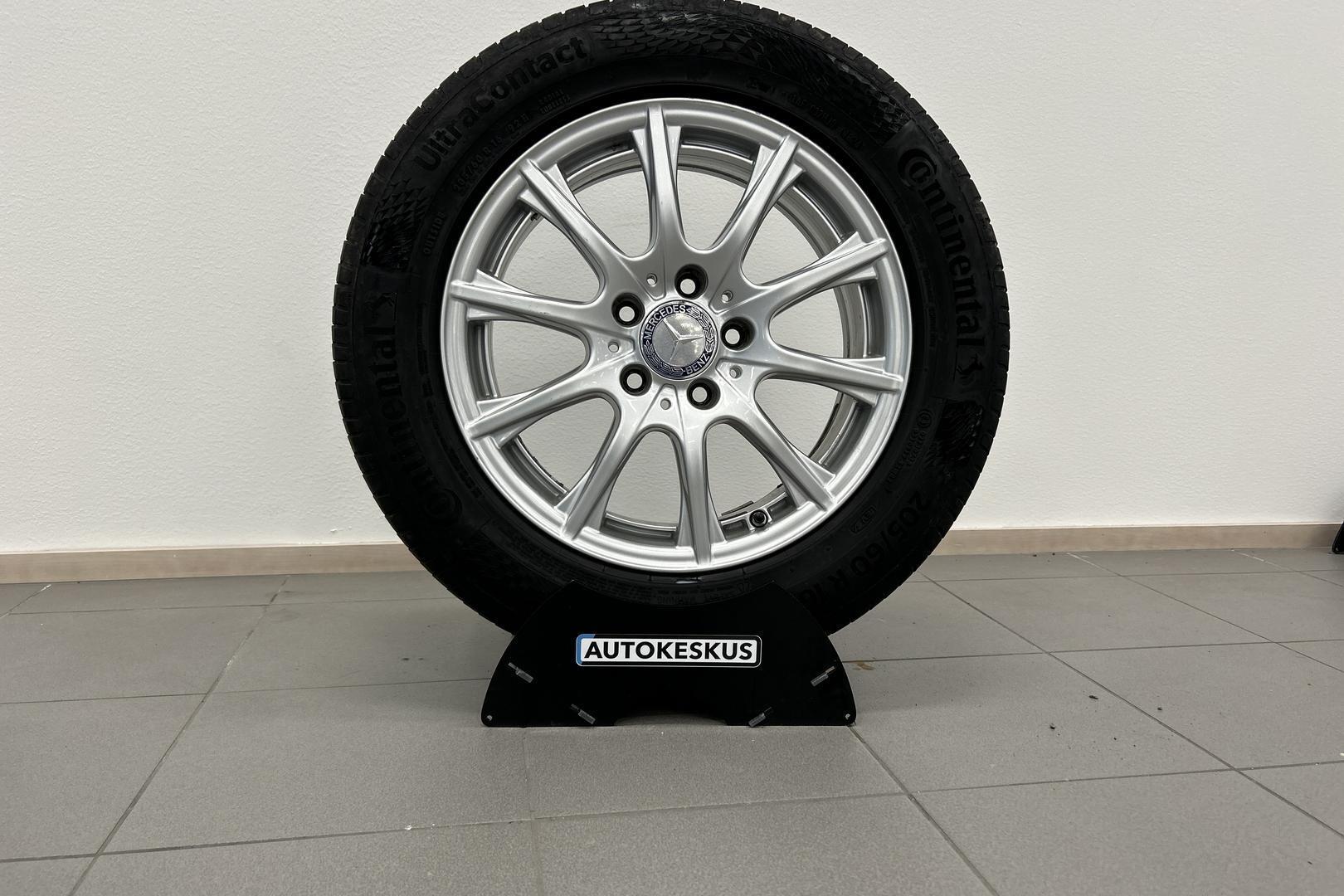MERCEDES-BENZ C 2016