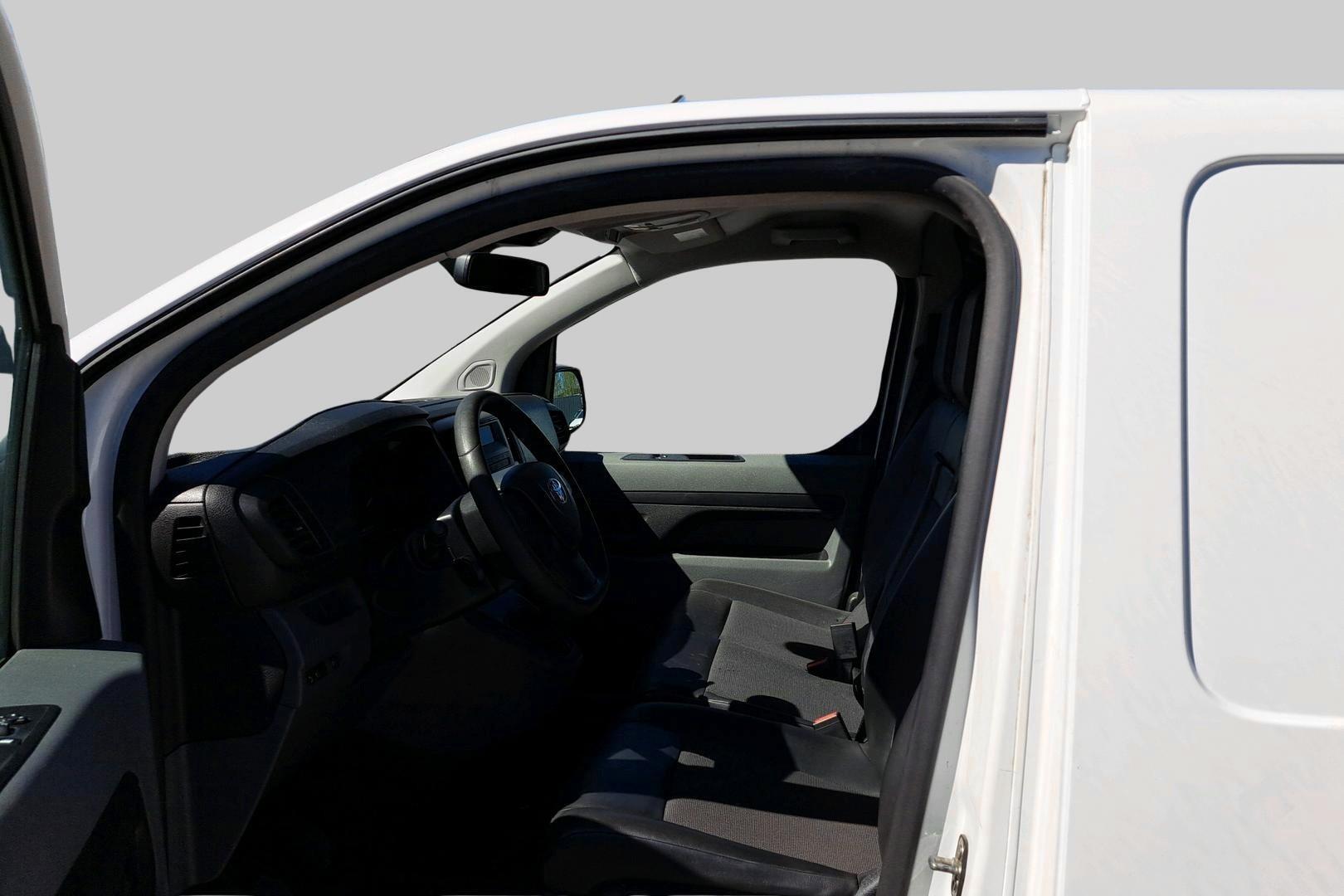 TOYOTA Proace 2020