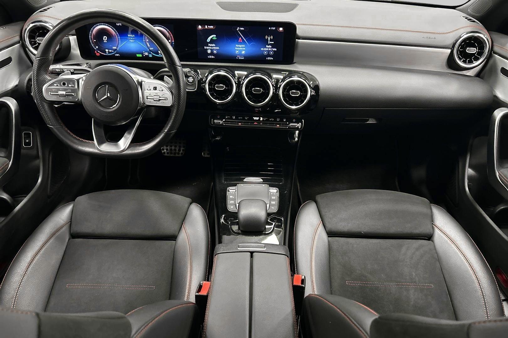 MERCEDES-BENZ CLA 2021