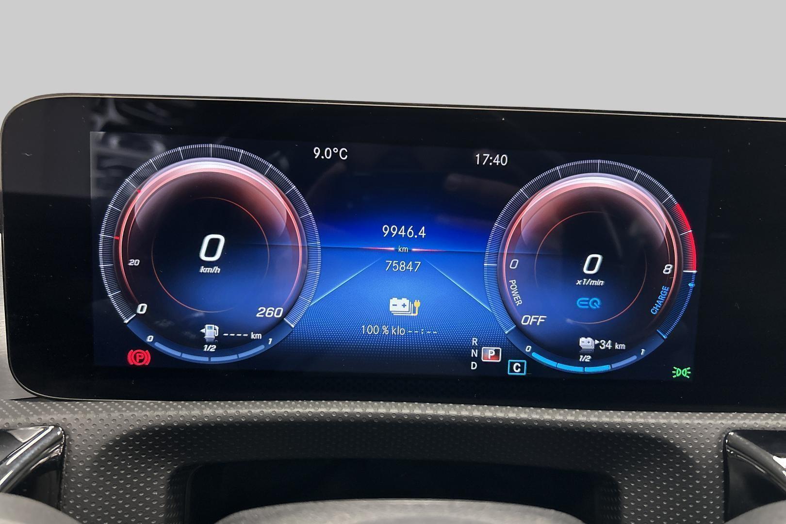 MERCEDES-BENZ CLA 2021