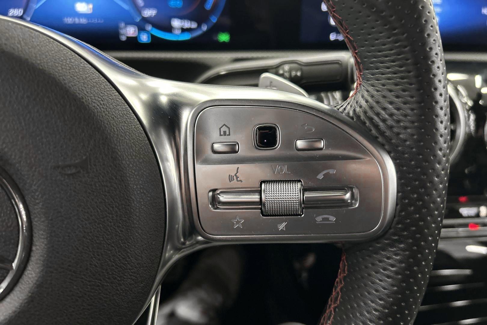 MERCEDES-BENZ CLA 2021