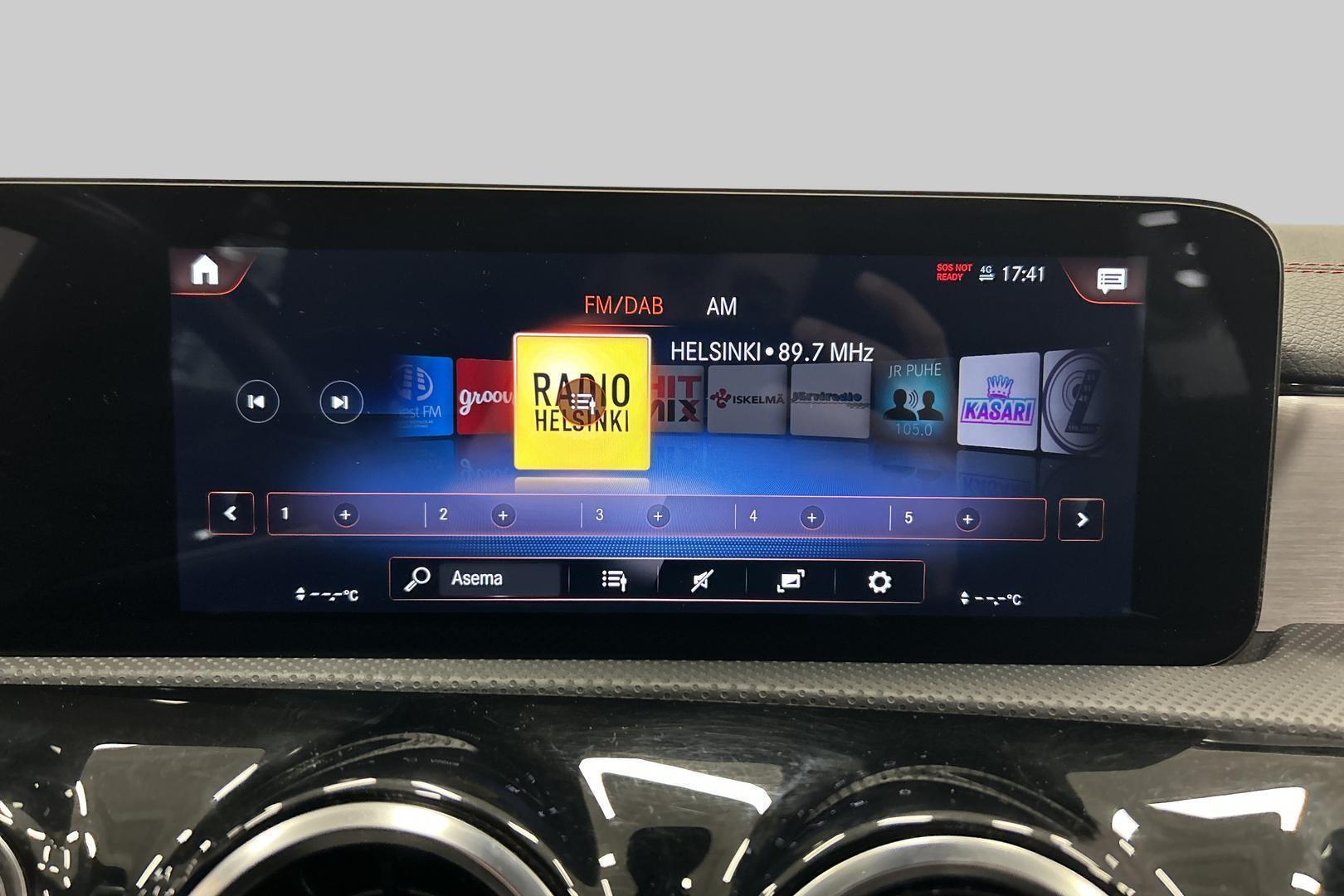 MERCEDES-BENZ CLA 2021