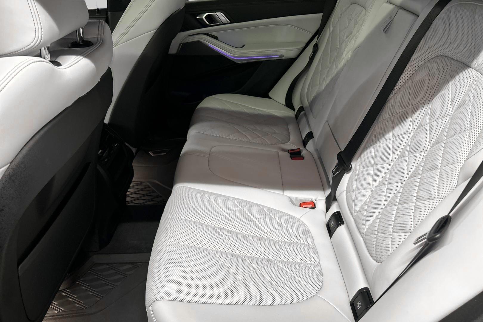 BMW X5 2023