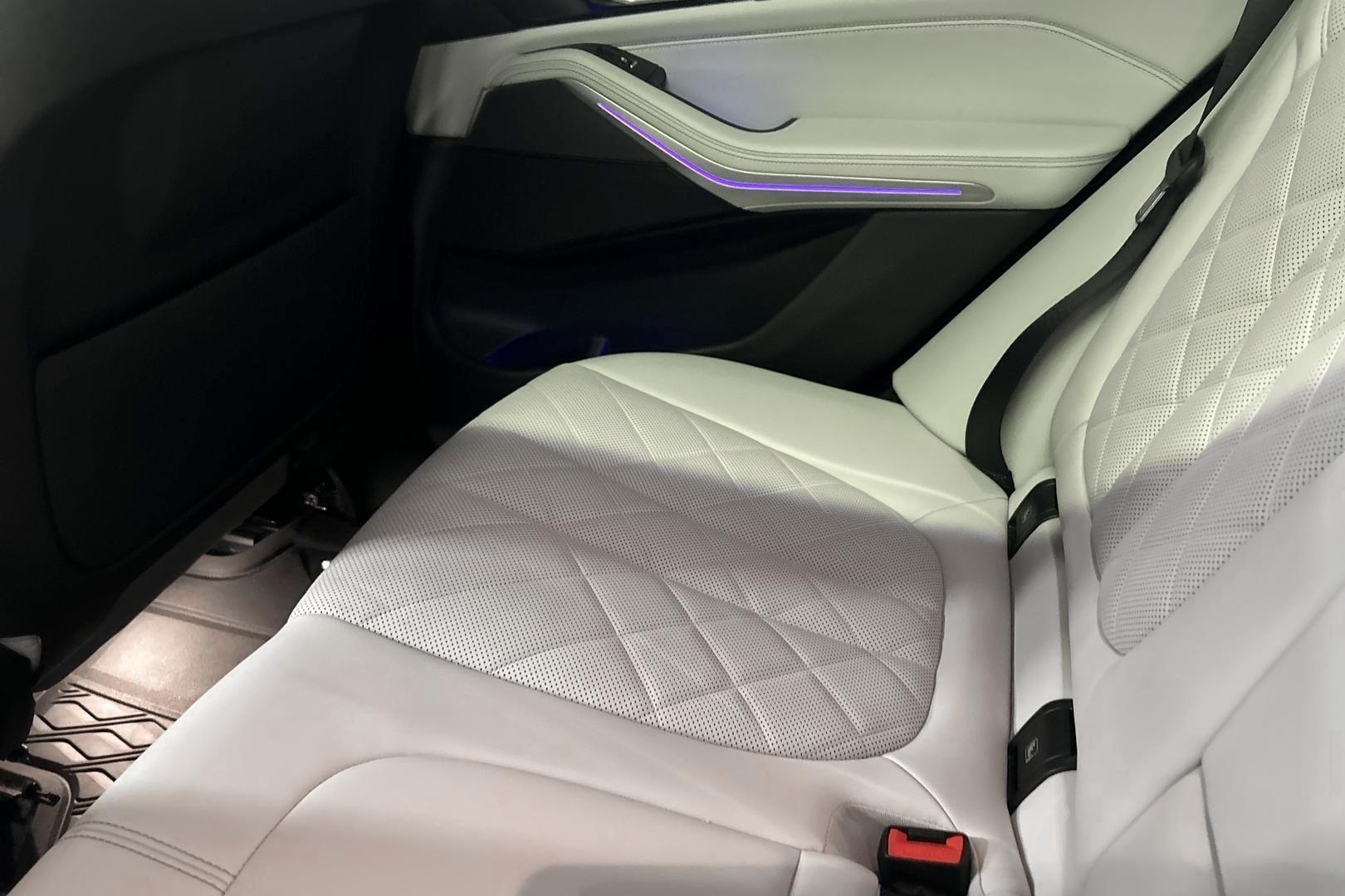 BMW X5 2023