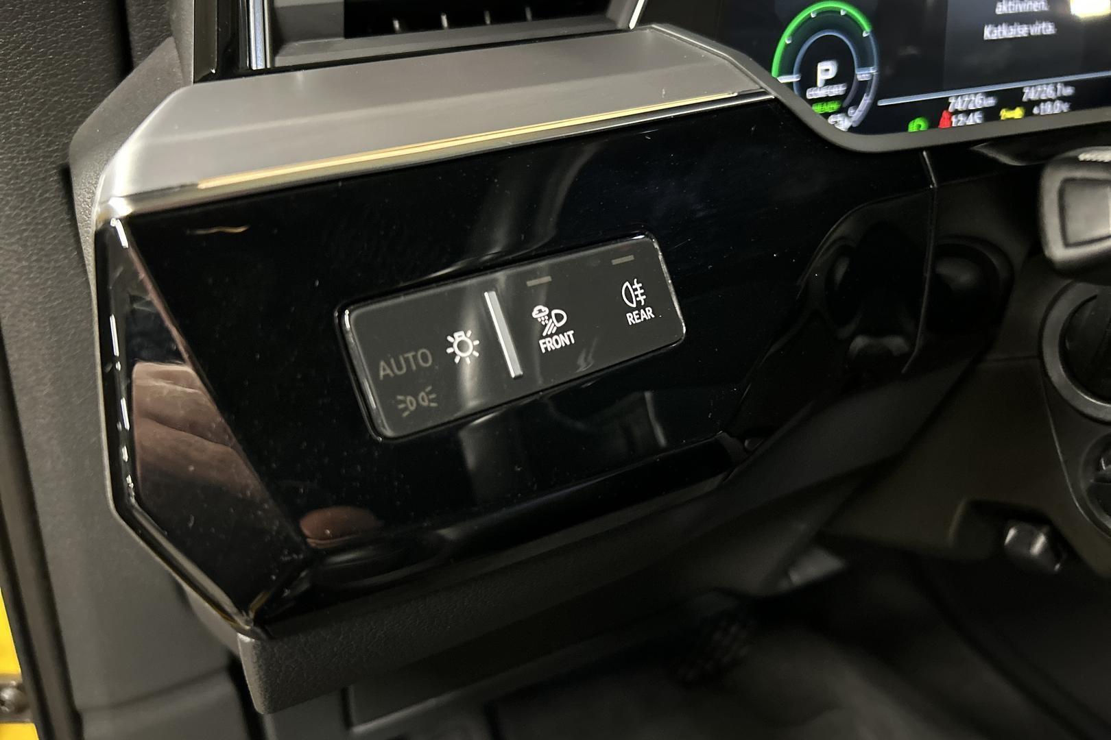 AUDI e-tron 2020