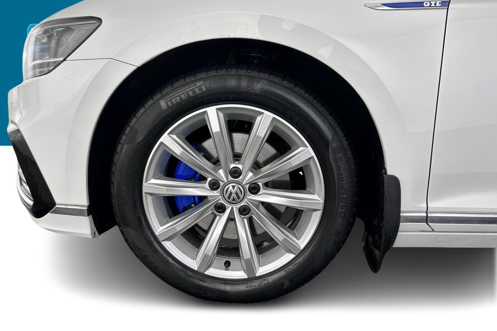 VOLKSWAGEN Passat 2020