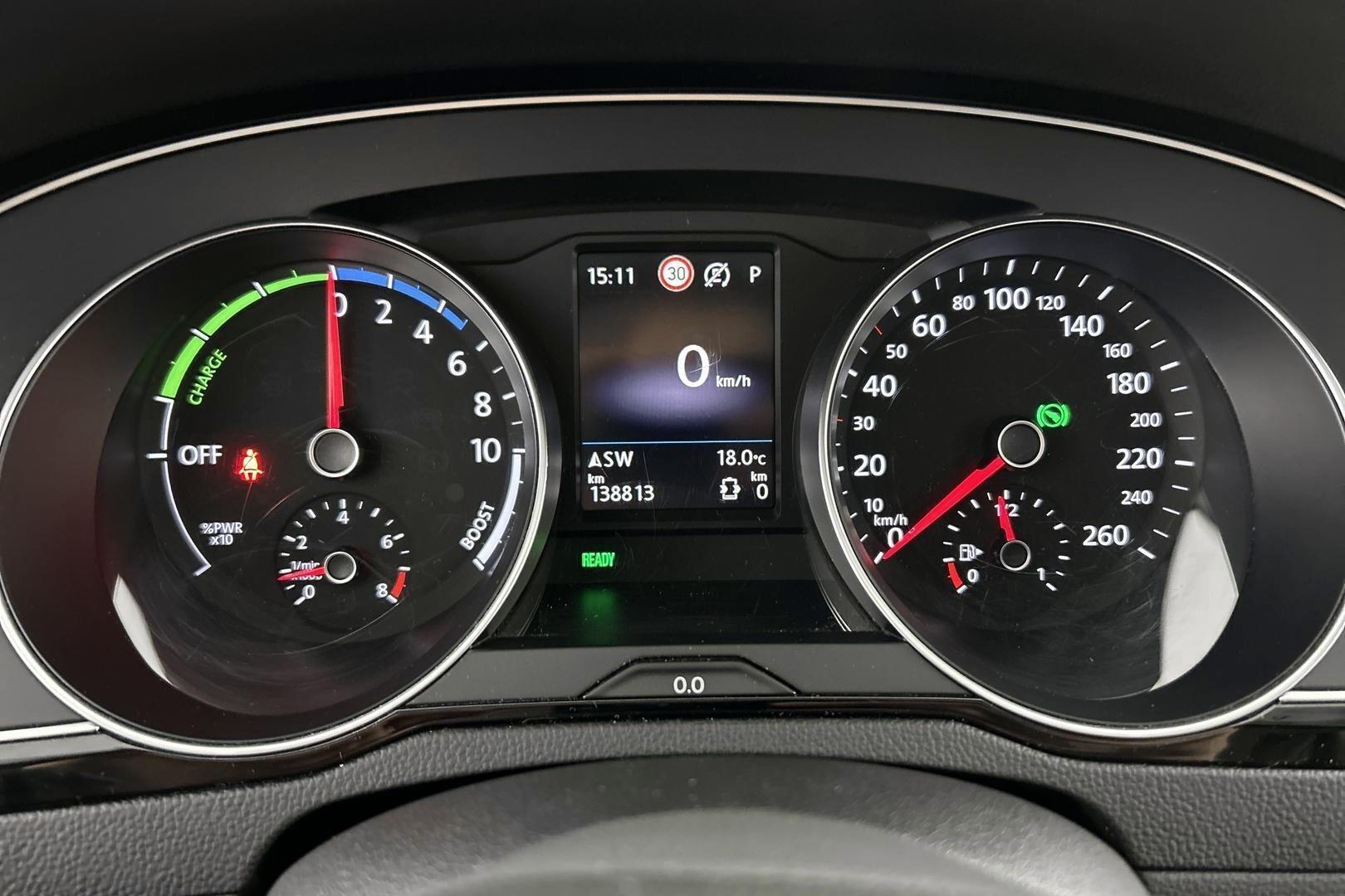 VOLKSWAGEN Passat 2020