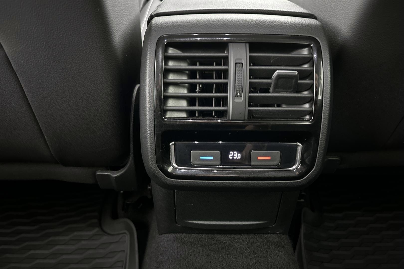 VOLKSWAGEN Passat 2020