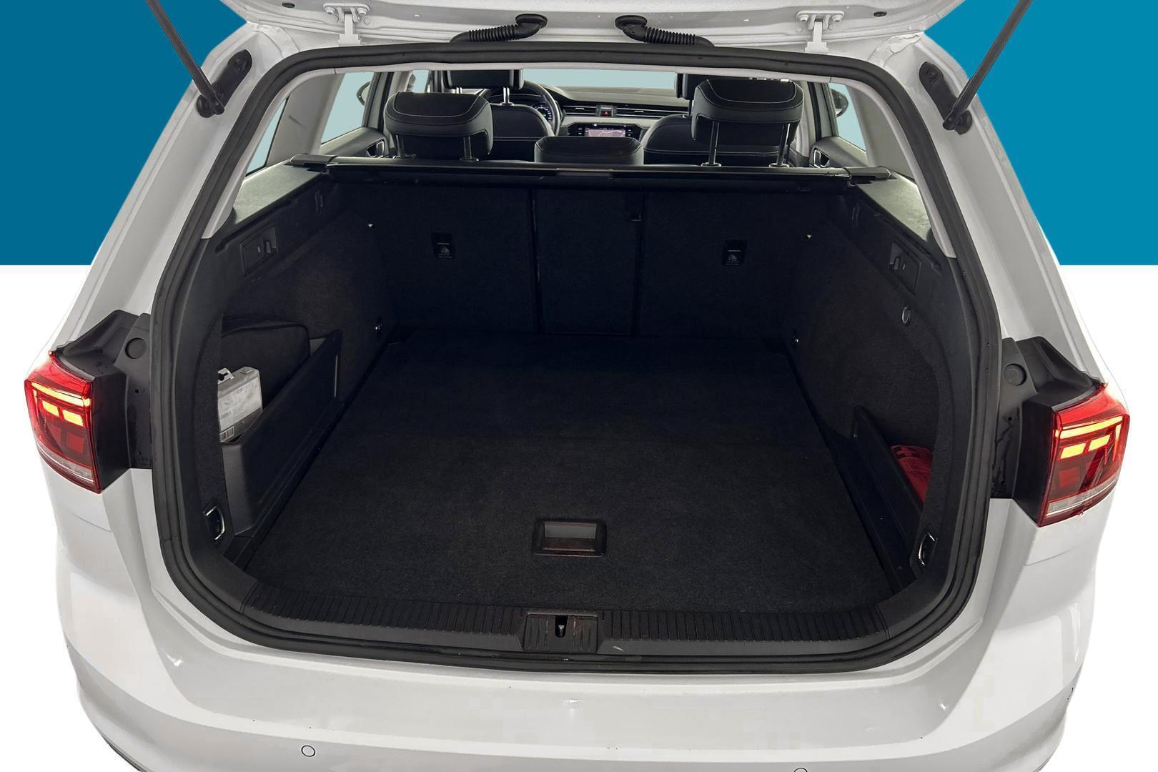 VOLKSWAGEN Passat 2020