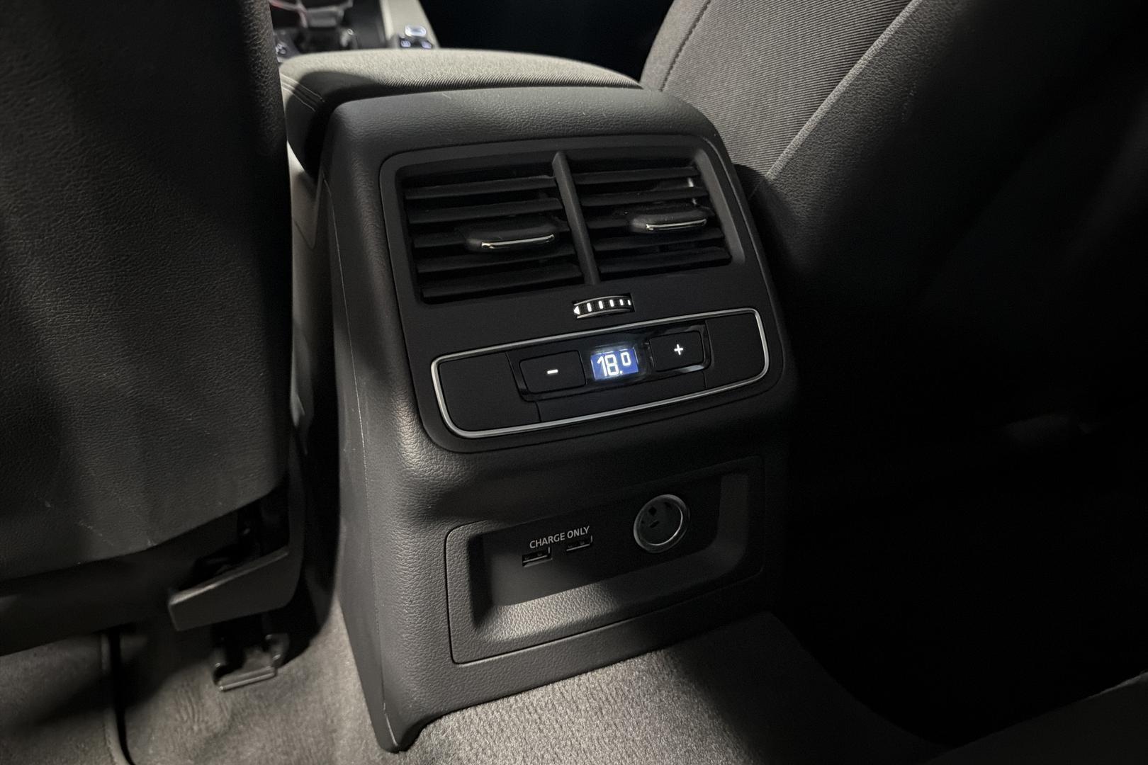AUDI A5 2023
