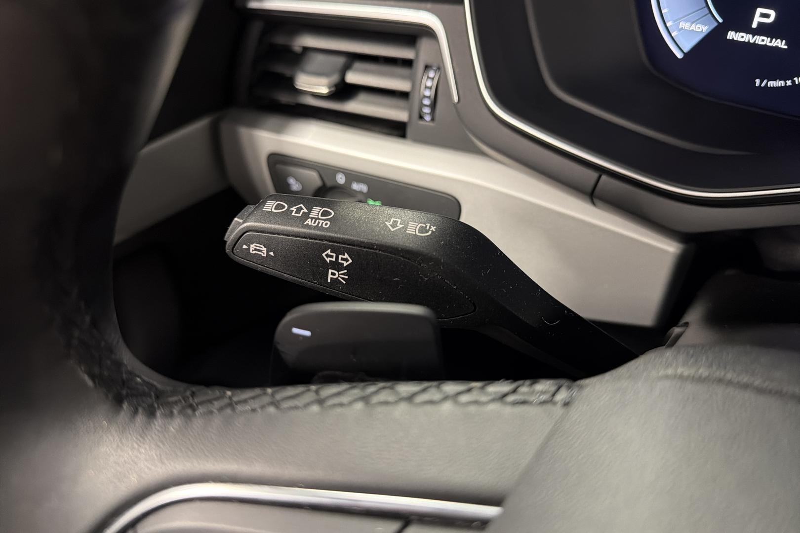 AUDI A5 2023