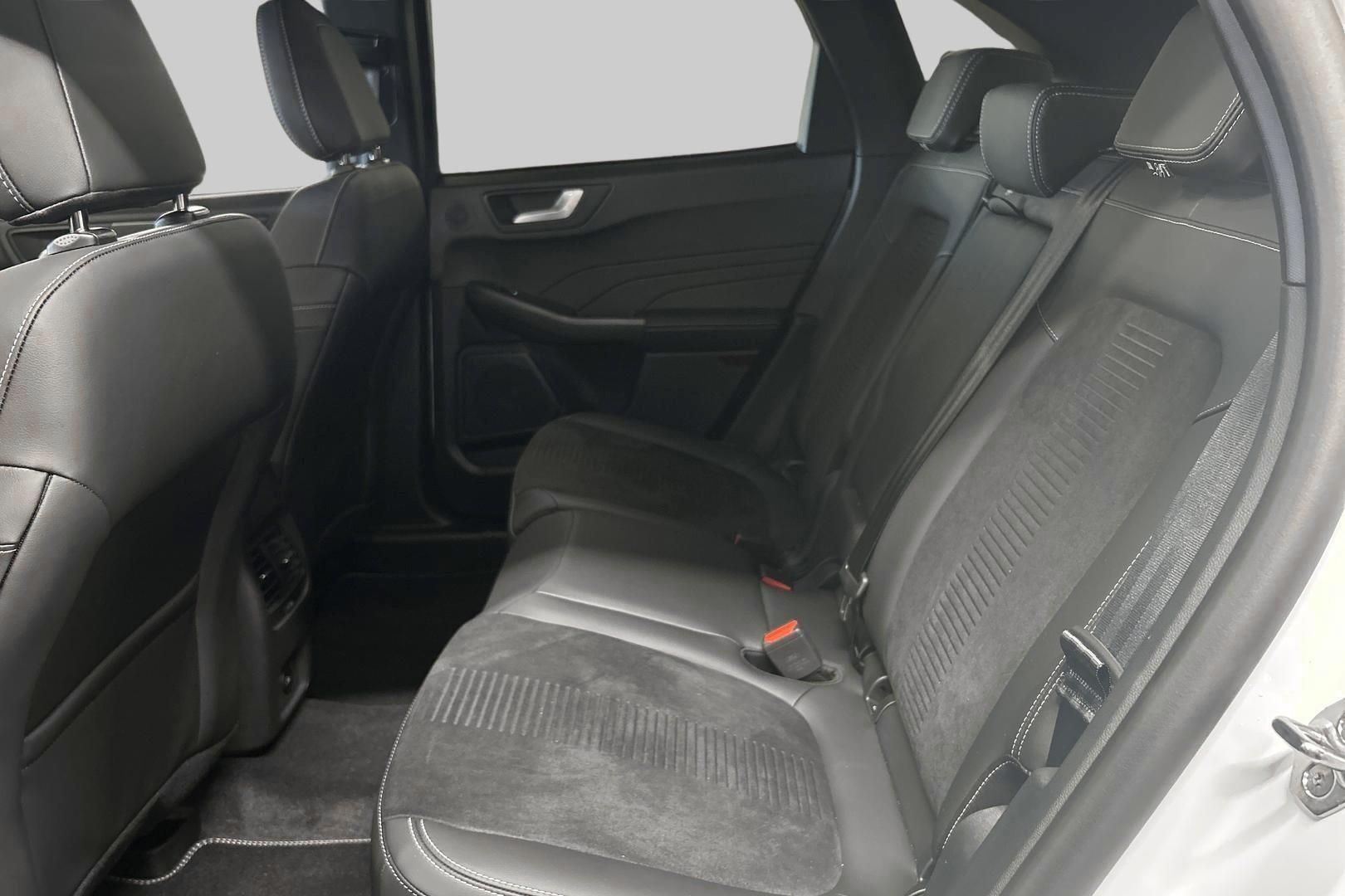 FORD Kuga 2026