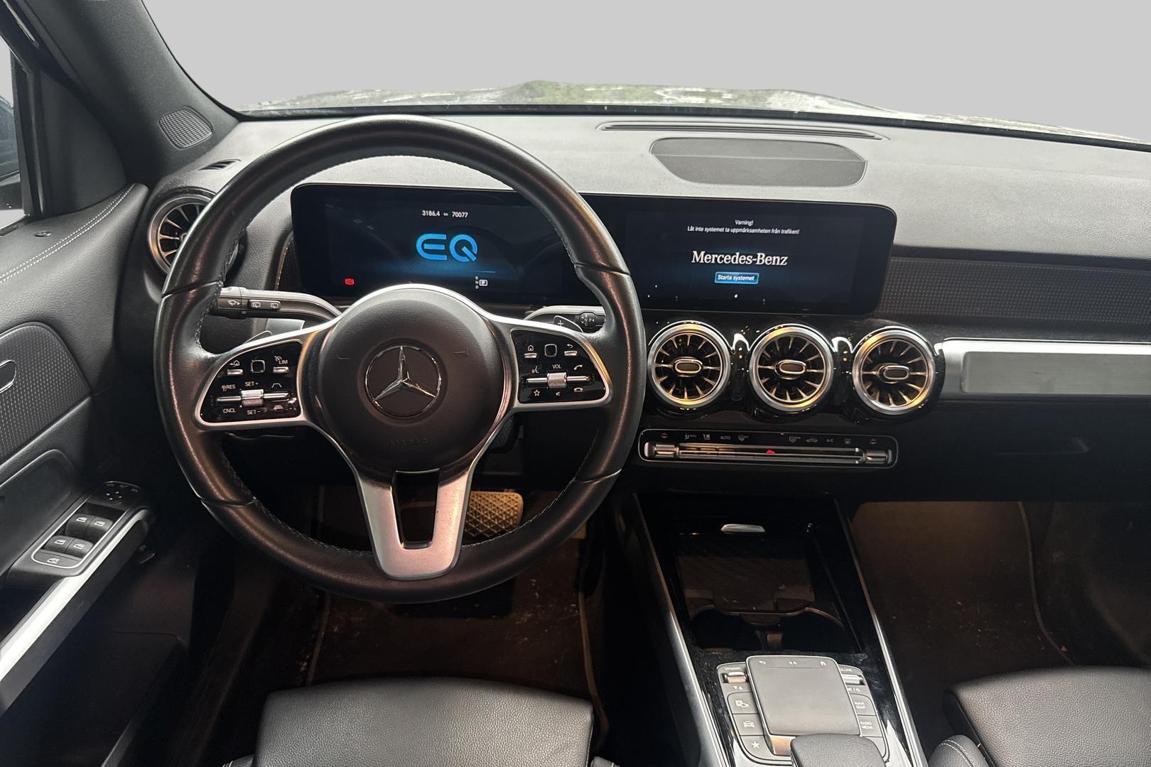 MERCEDES-BENZ EQB 2022