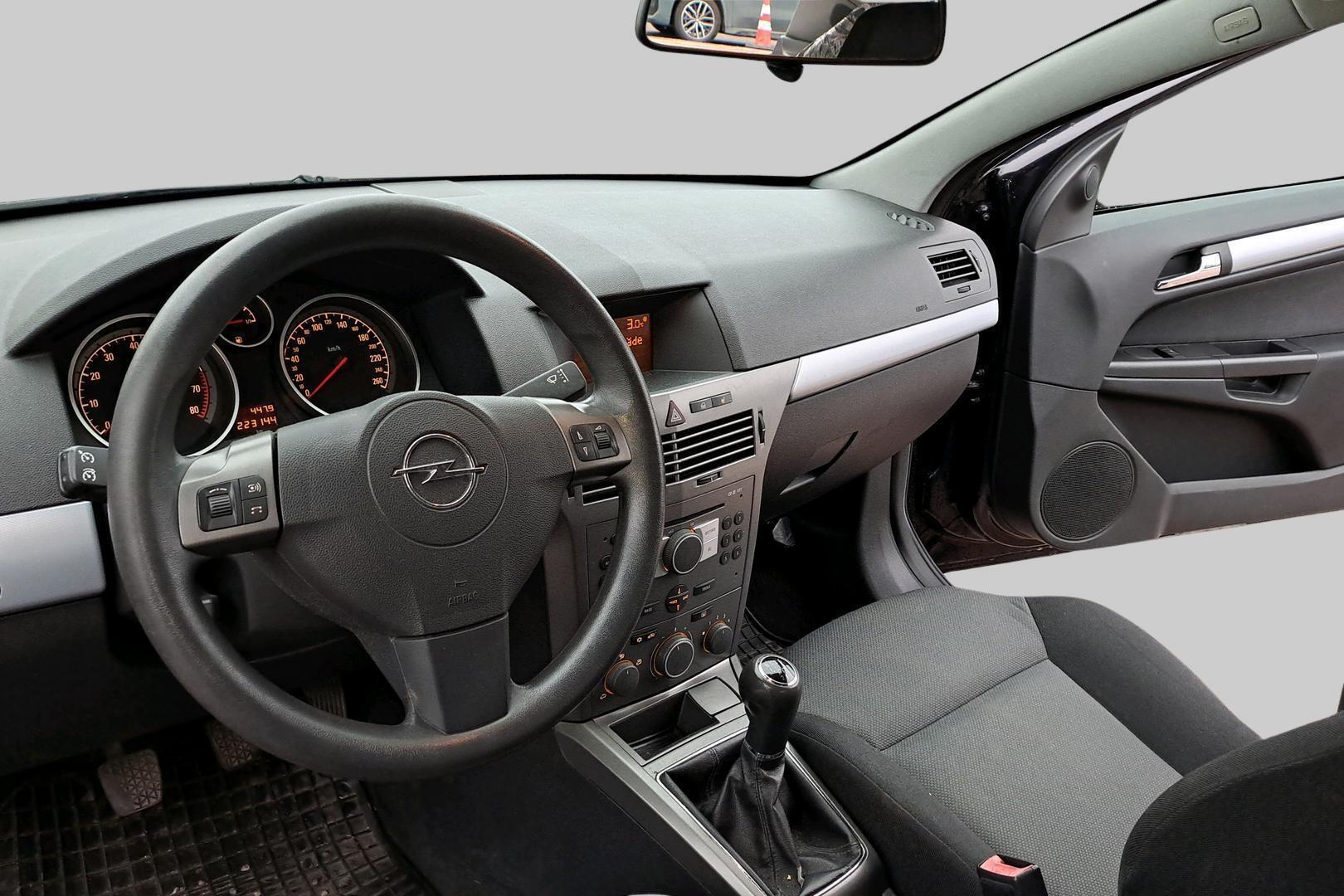 OPEL Astra 2005
