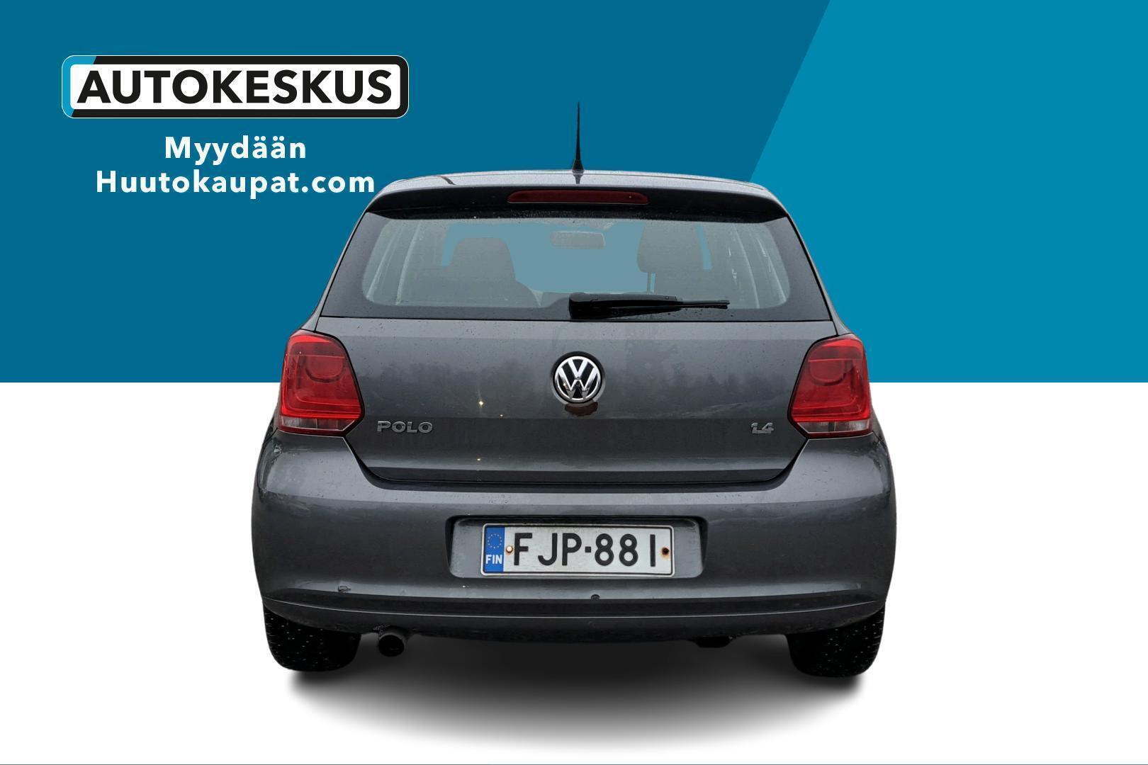 VOLKSWAGEN Polo 2010