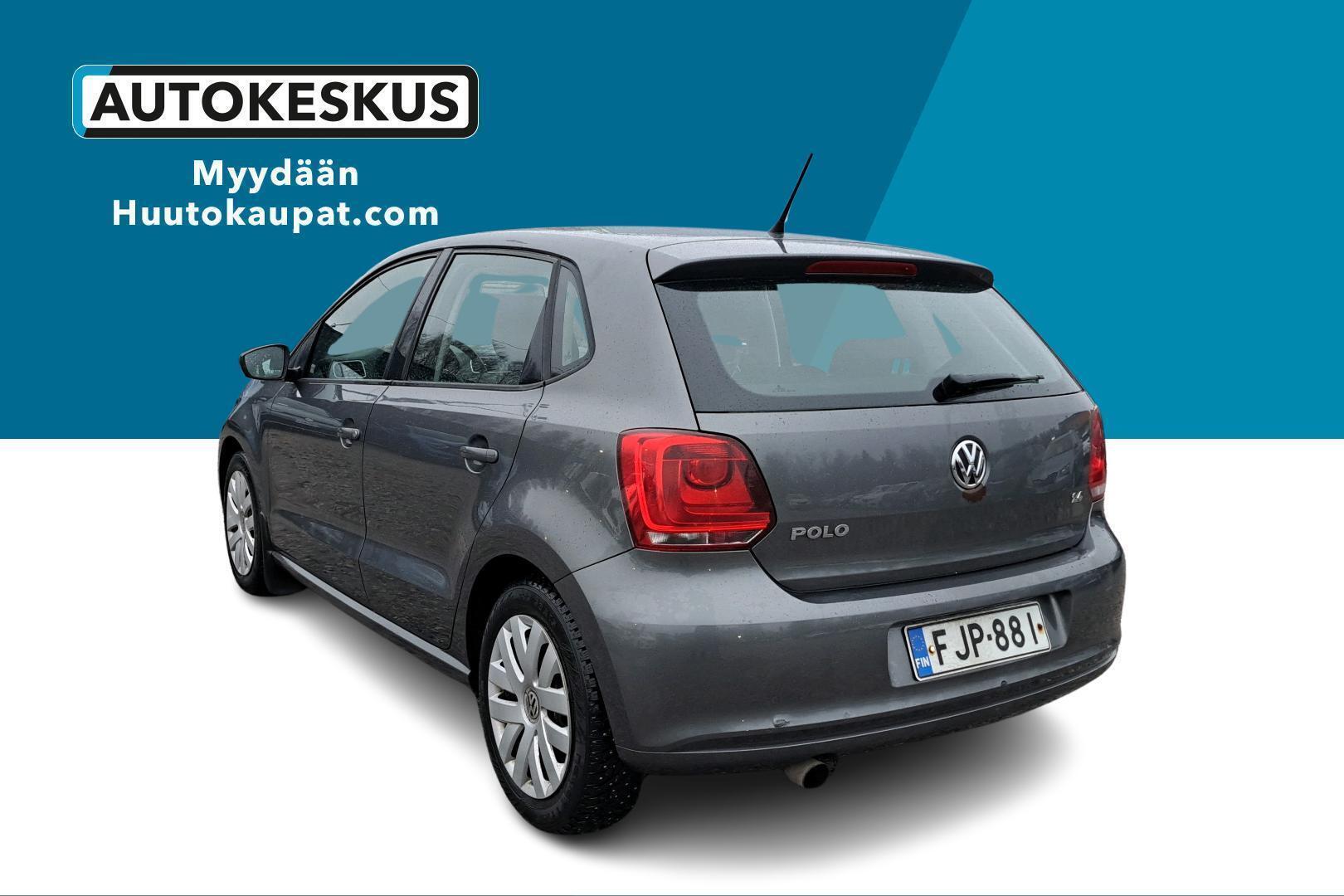 VOLKSWAGEN Polo 2010