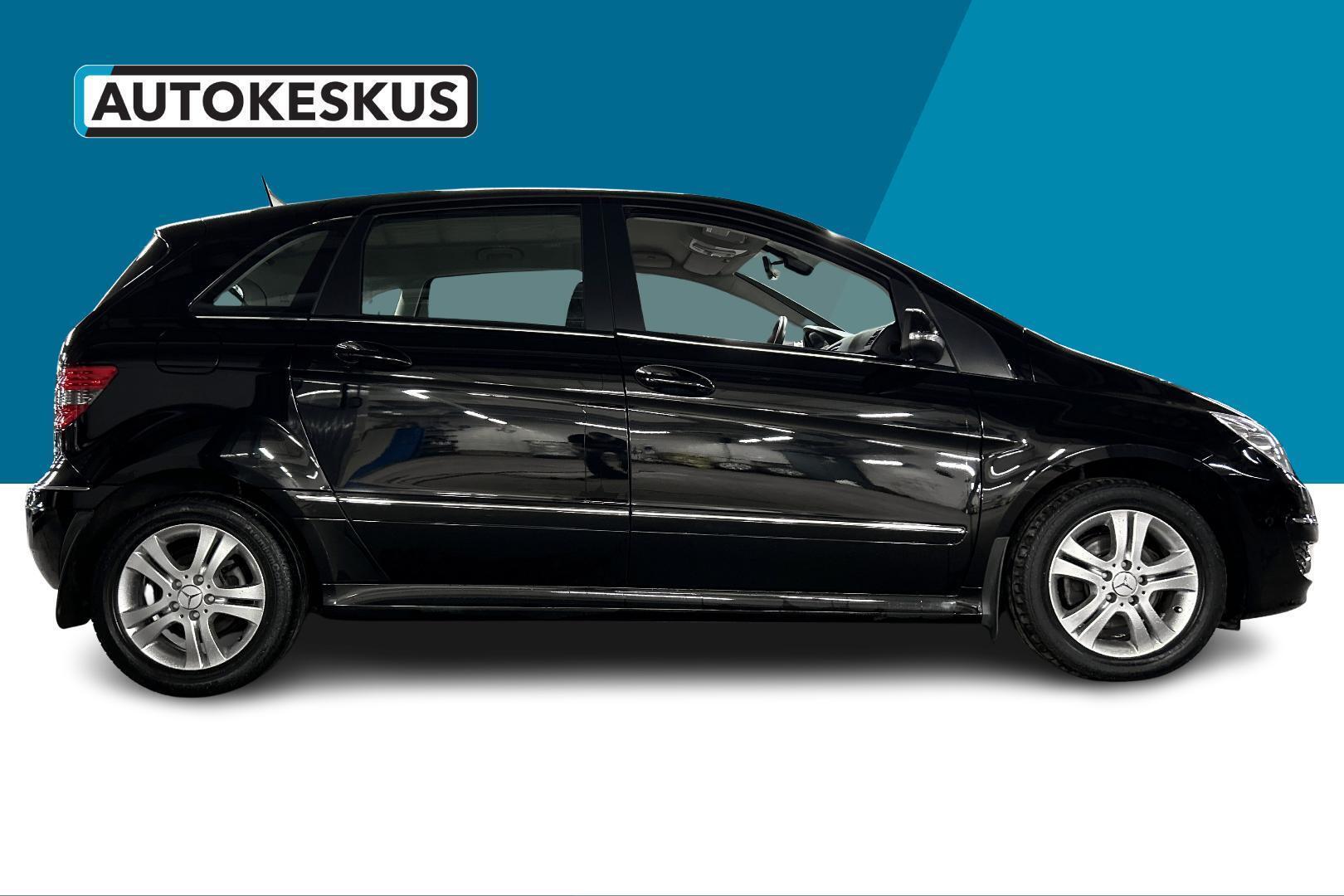 MERCEDES-BENZ B 2010