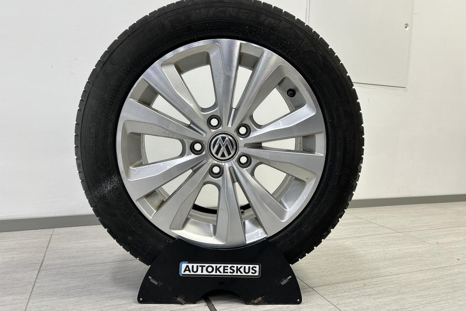 VOLKSWAGEN Golf 2018