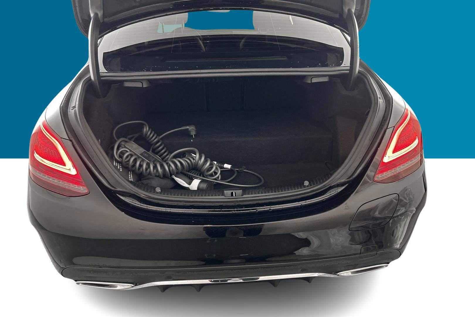 MERCEDES-BENZ C 2020