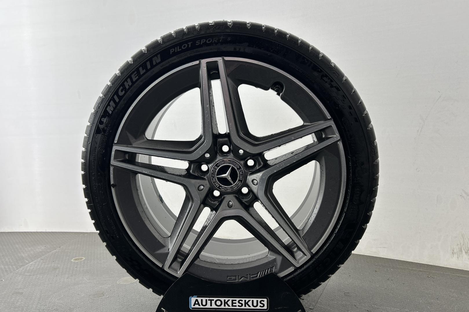 MERCEDES-BENZ C 2020