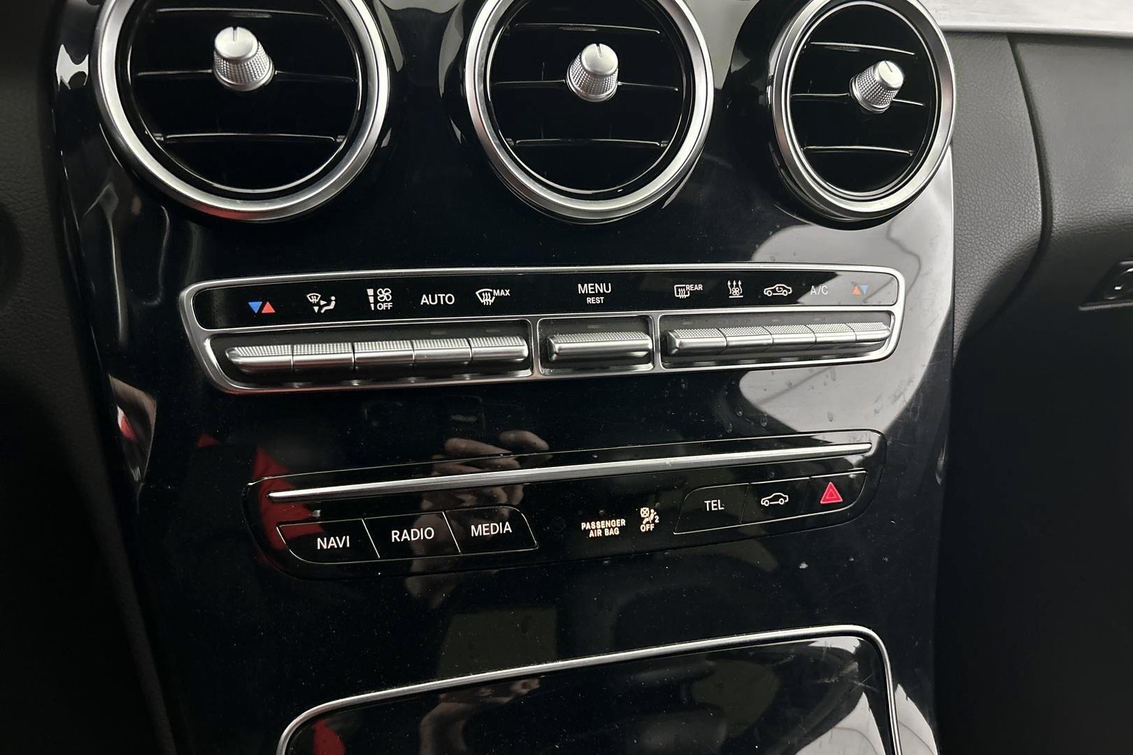 MERCEDES-BENZ C 2020